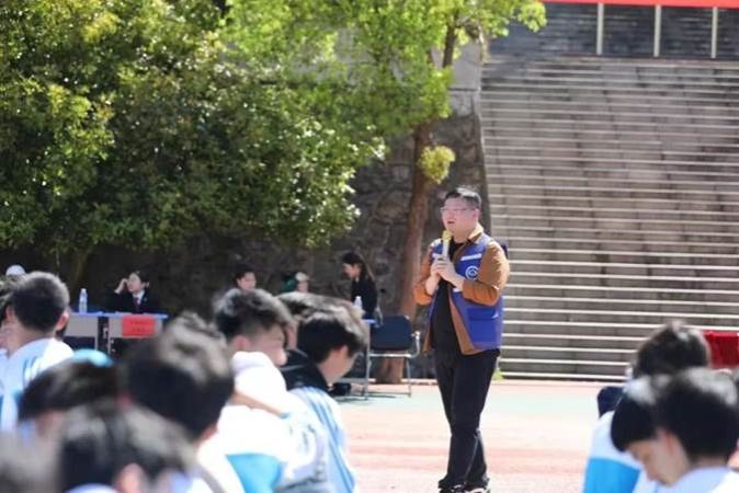 图示, 示意图

中度可信度描述已自动生成:ver1