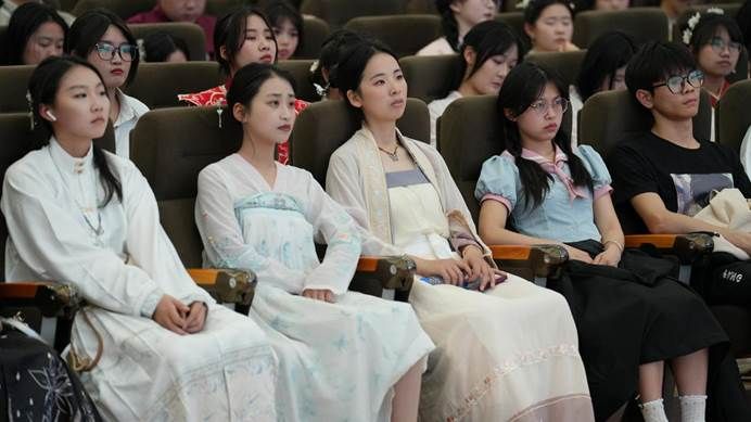 dbea054f8d4da90e8c393b04aee672a